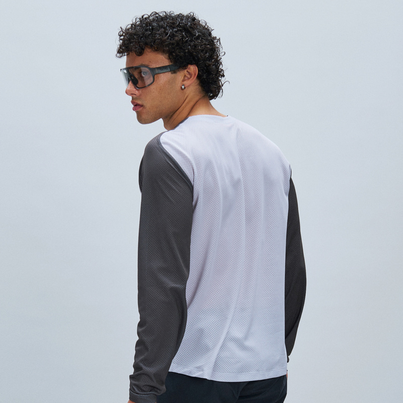 Product image of Men's Motion Air Long Sleeve MTB Jersey