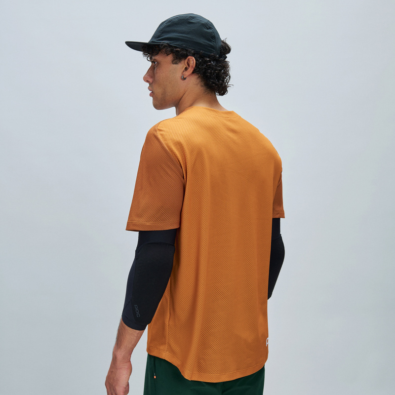 Product image of Men's Motion Air Short Sleeve MTB Jersey