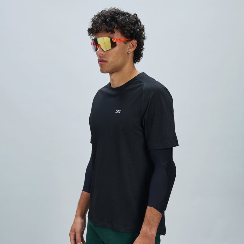Product image of Men's Motion Air Short Sleeve MTB Jersey