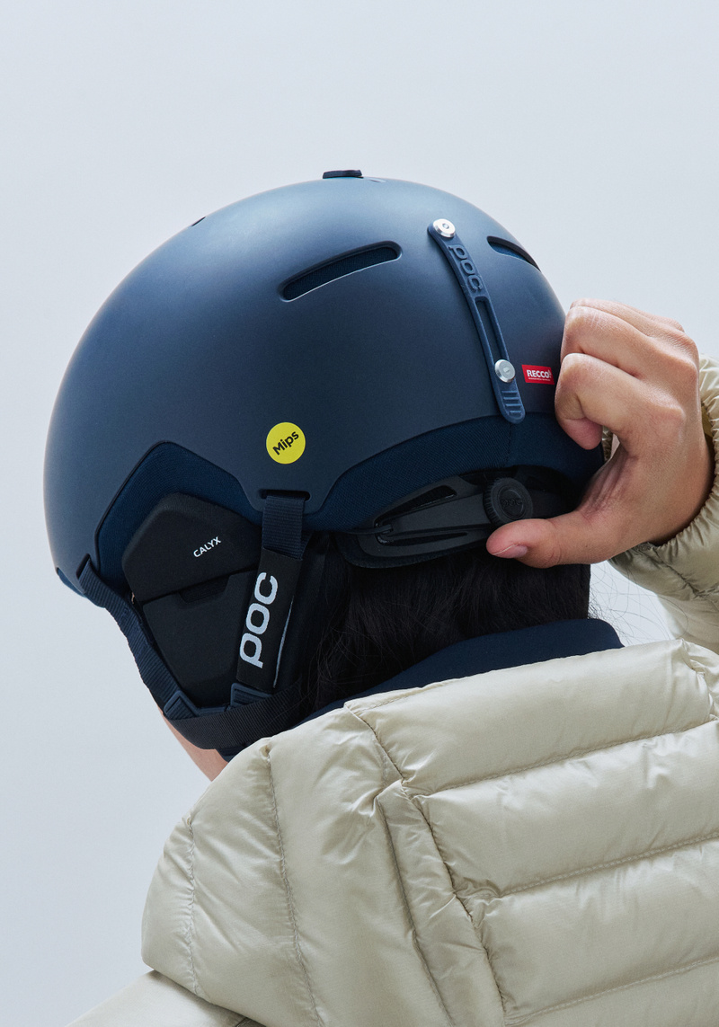 スキー・スノーボードアクセサリー POC  CALYX M-L URANIUM BLACK MAT  Mips Calyx Helmet in Uranium Black Matt | POC (CZ)