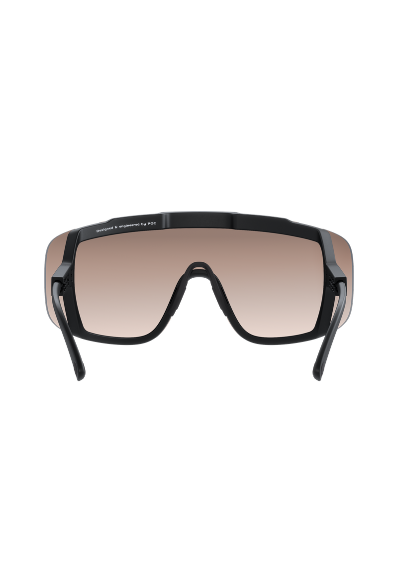 Devour に Uranium Black | MTB & Trail Cycling Sunglasses | Clarity