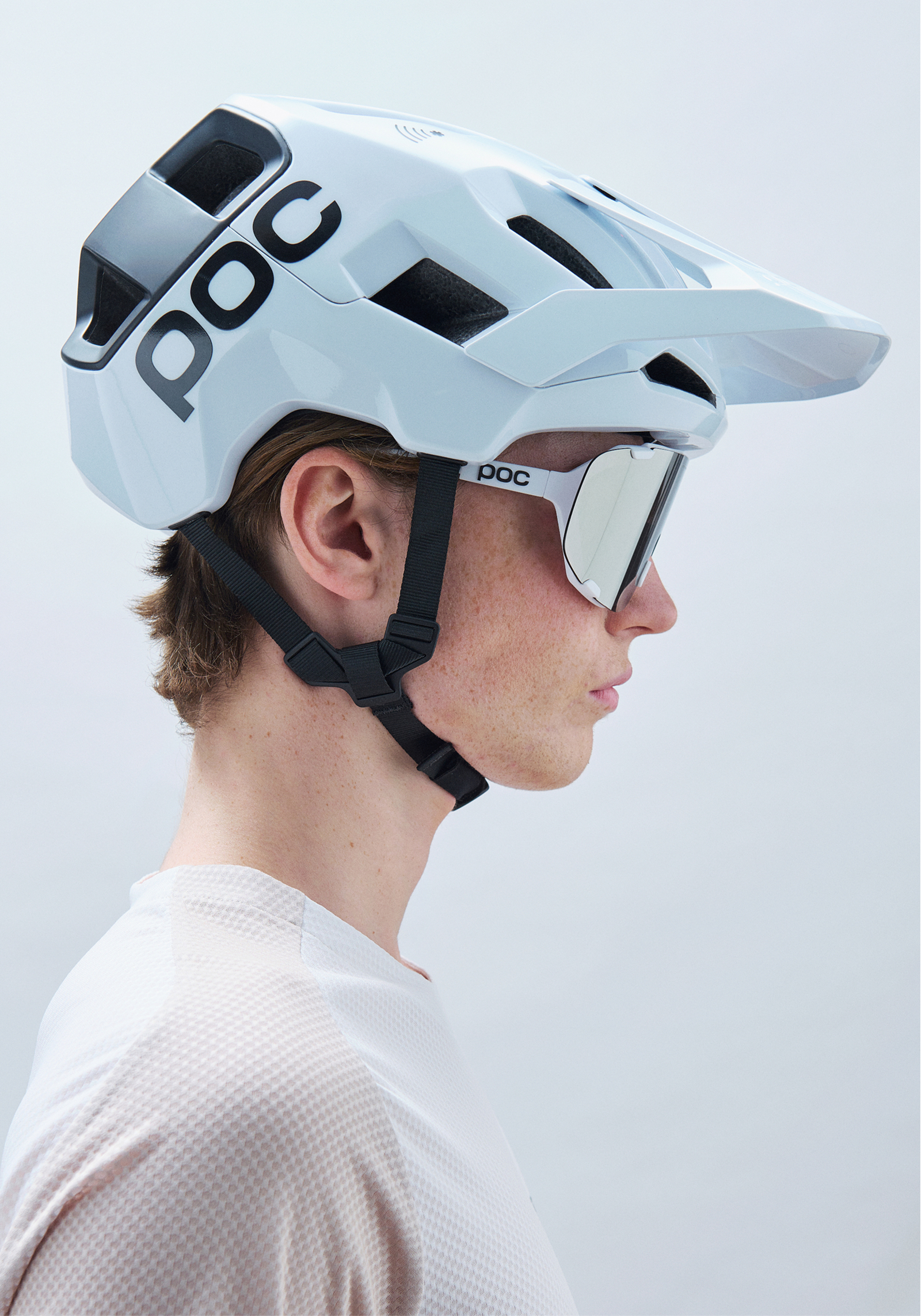 Devour Bike Sunglasses in Hydrogen White | Cycling Eyewear | POC (US)