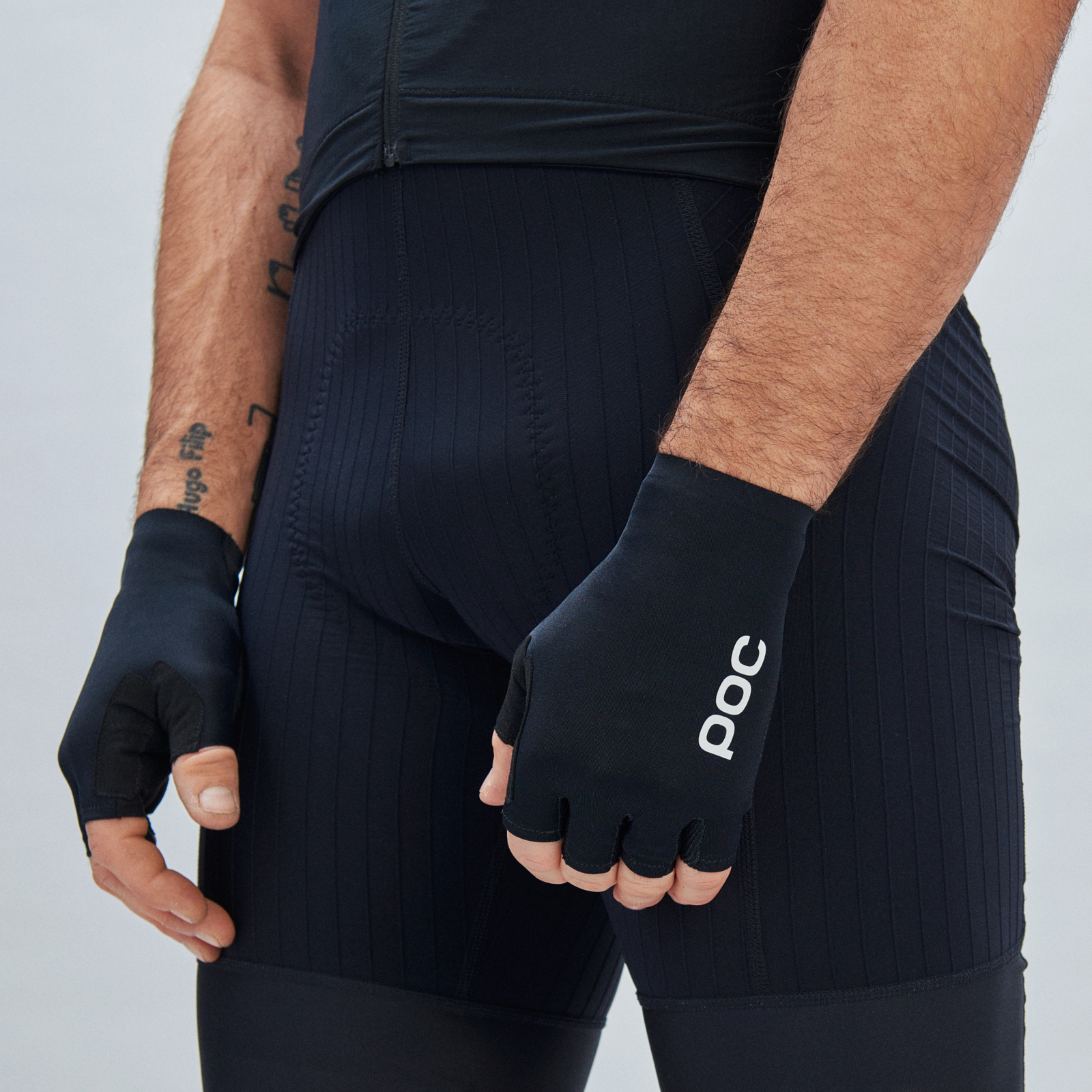 Raceday Cycling Glove に Uranium Black | Cycling Accessories