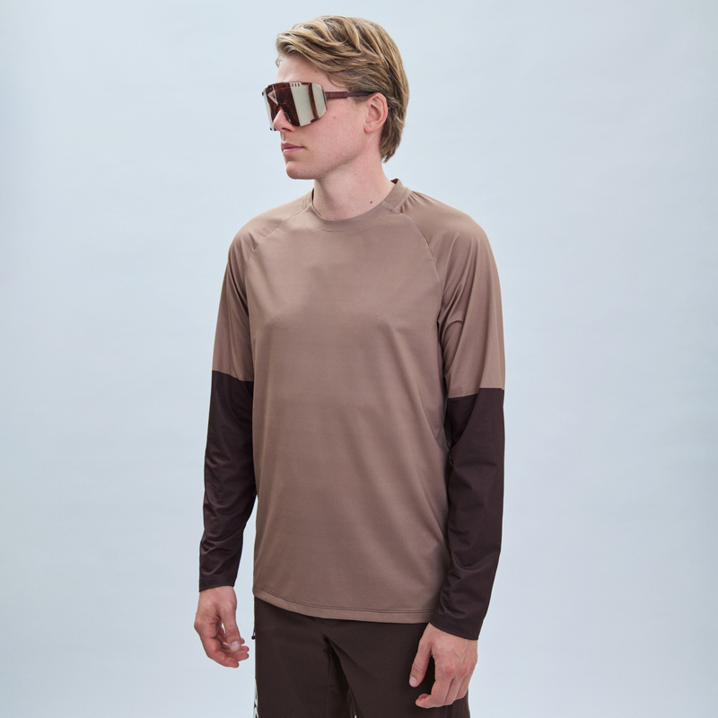Product image of Men's Essential Long Sleeve MTB Jersey
