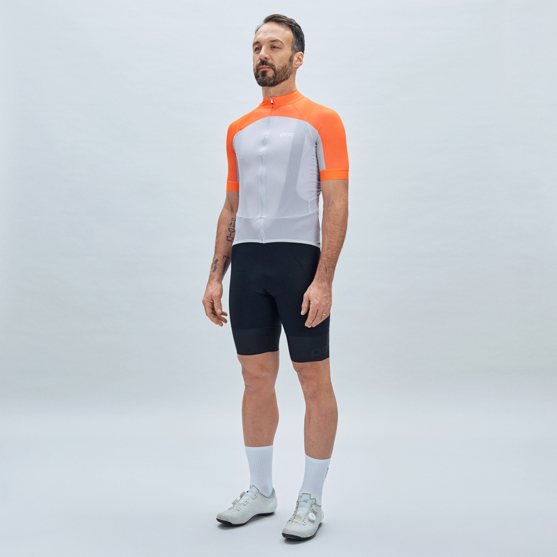 Product image of Men's Essential Logo Road Cycling Jersey