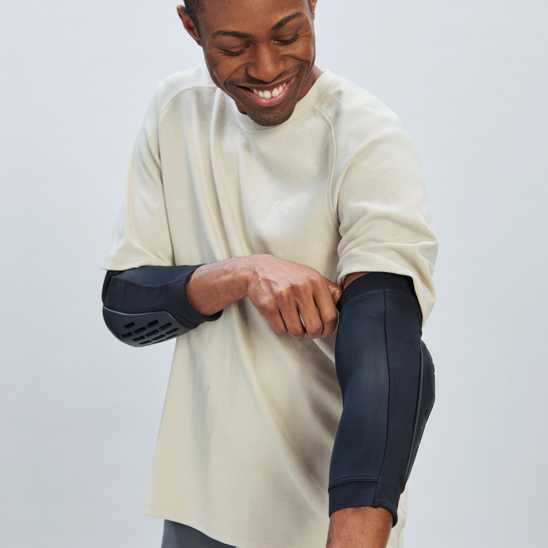 Product image of VPD System Lite Elbow MTB Protection